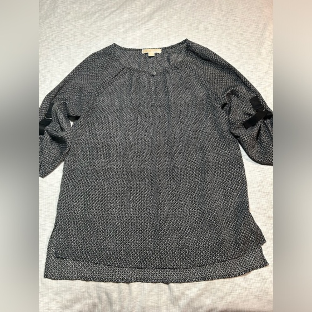 Michael Michael Kors Women’s Medium Blouse Black White 3/4 Sleeve Round Neck